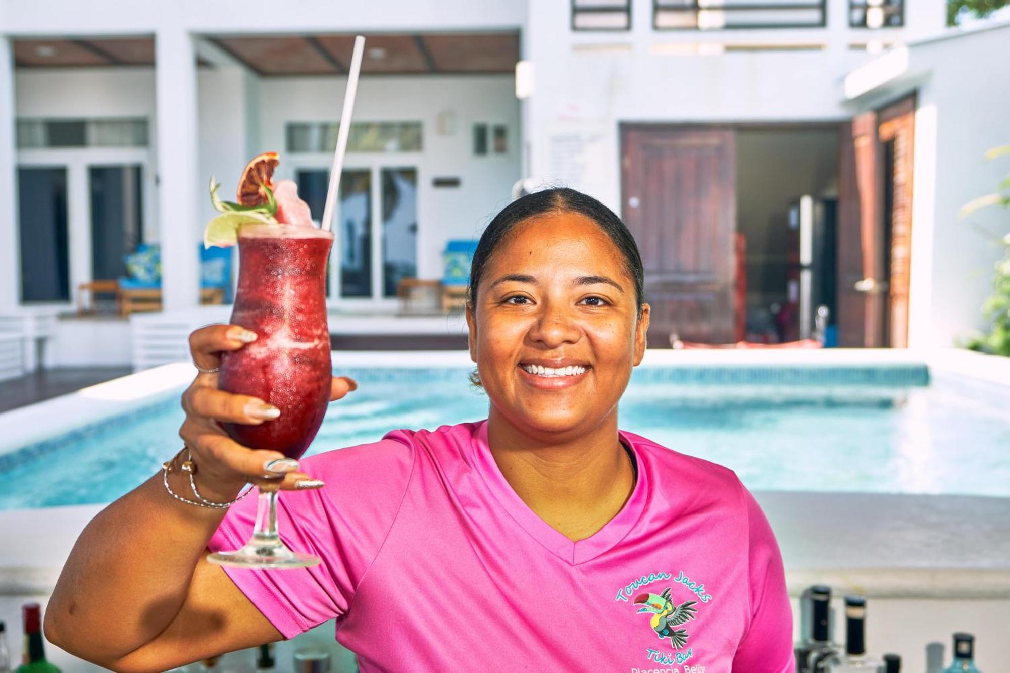 Ocean Breeze Hotel Placencia Luaran gambar