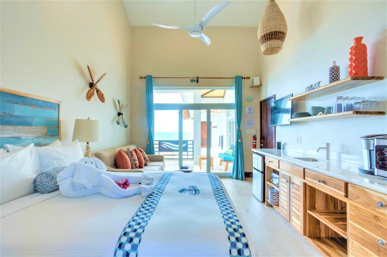 Ocean Breeze Hotel Placencia Luaran gambar